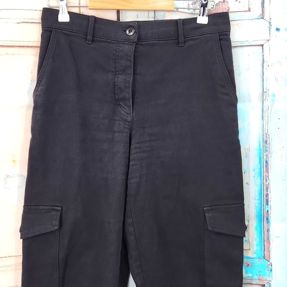 Aritzia Wilfred Free Modern Cargo Pant Black Denim - Picture 4 of 9